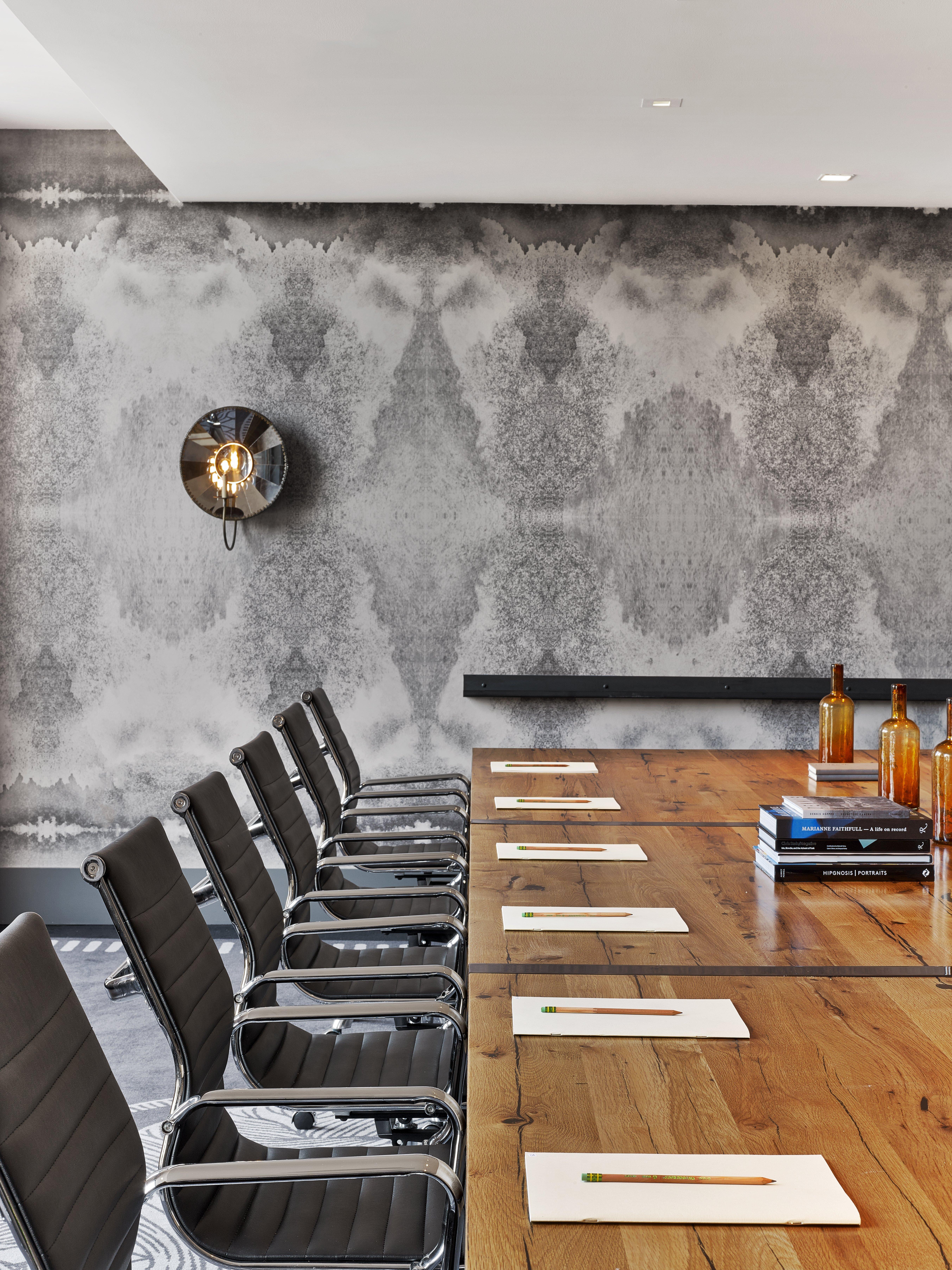 Kimpton - Armory Hotel Bozeman By Ihg Exteriör bild